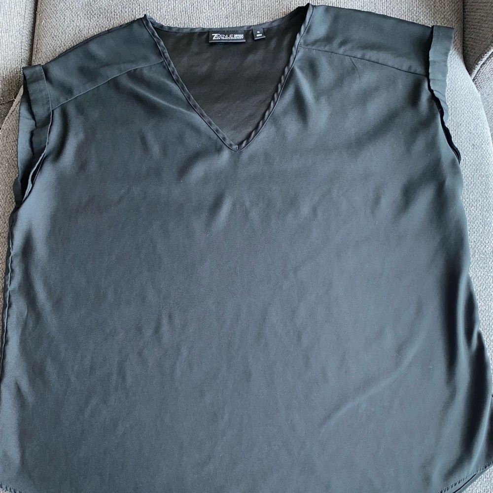 NY&C Black Blouse